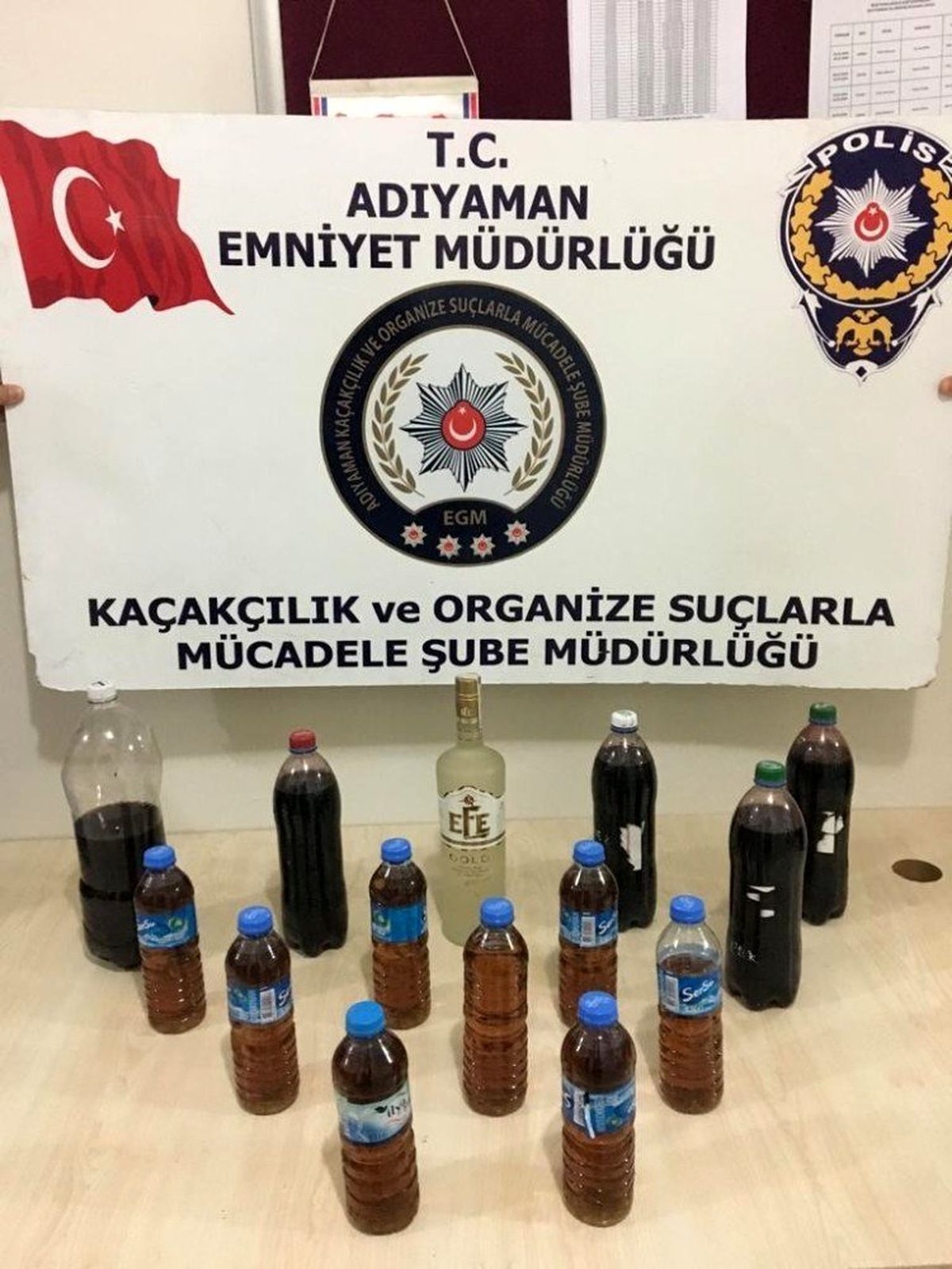 Operasyonda sahte içki ele geçirildi