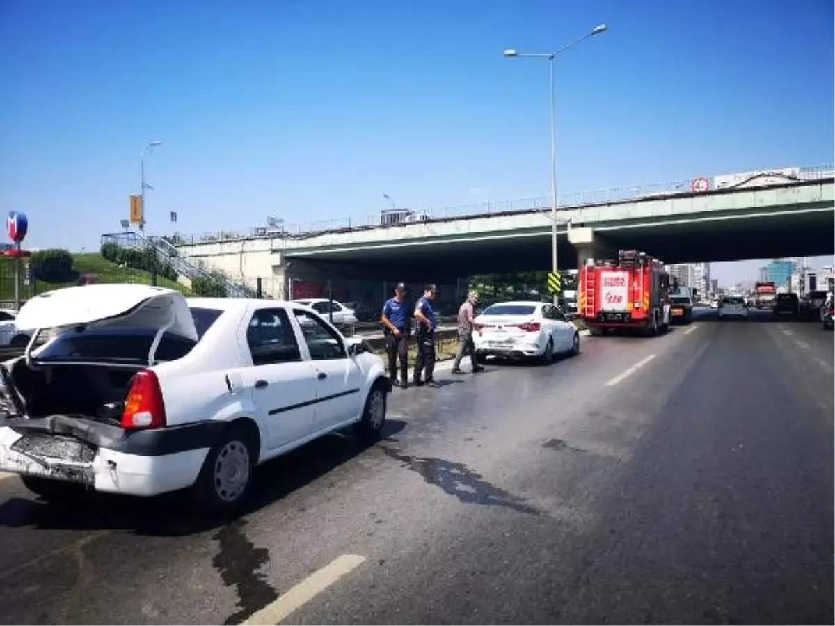 Pendik\'te zincirleme trafik kazası