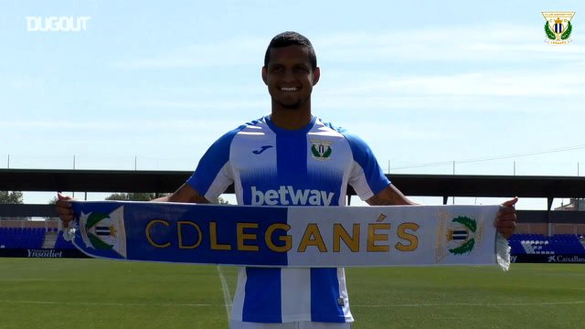 Roberto Rosales ve Marc Navarro Leganés için işareti