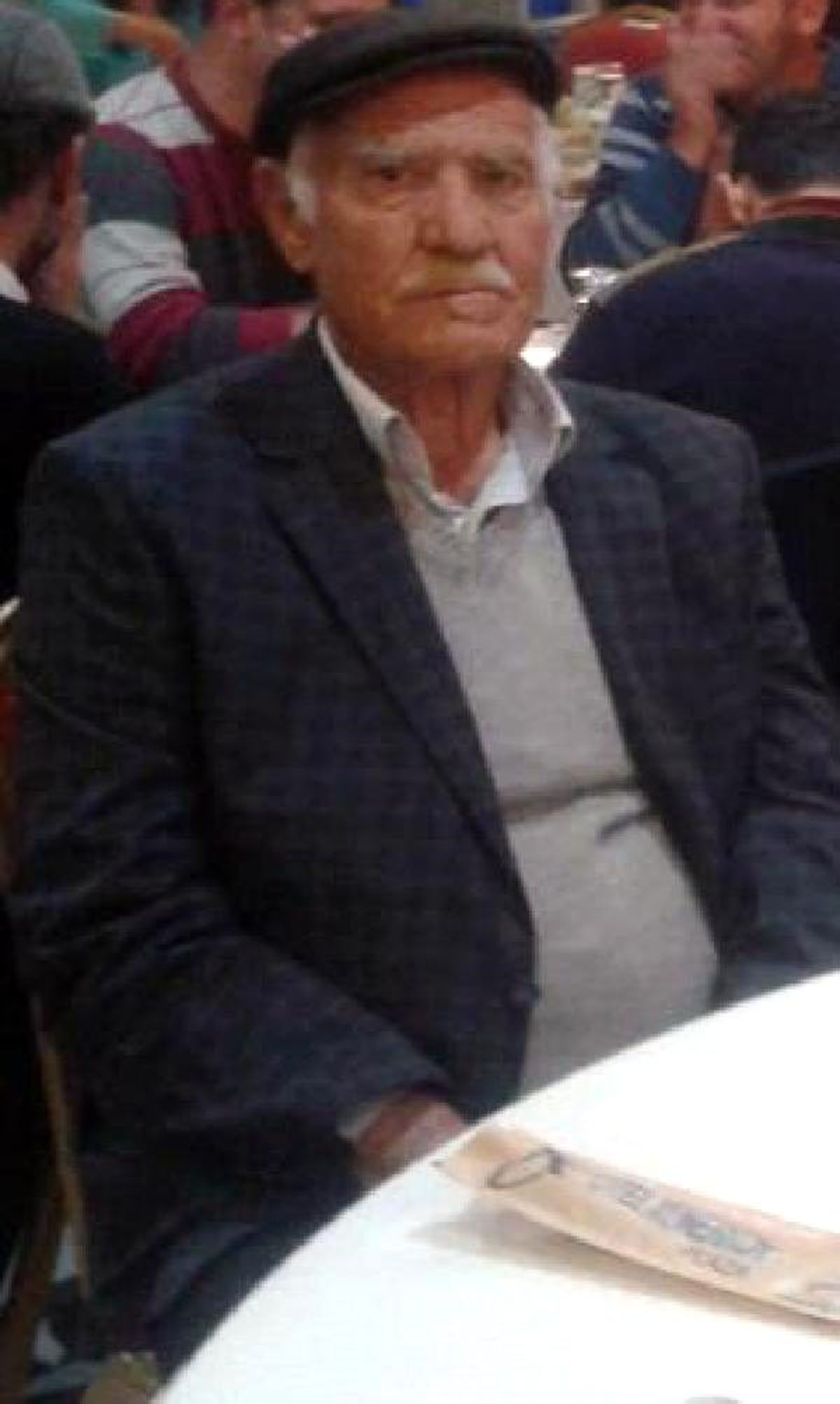 Şarampole yuvarlanan traktörün sürücüsü öldü