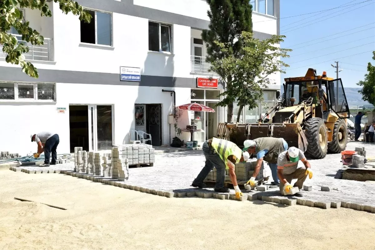 Tepebaşı Belediyesinden cami bahçelerini güzelleştirme çalışmaları