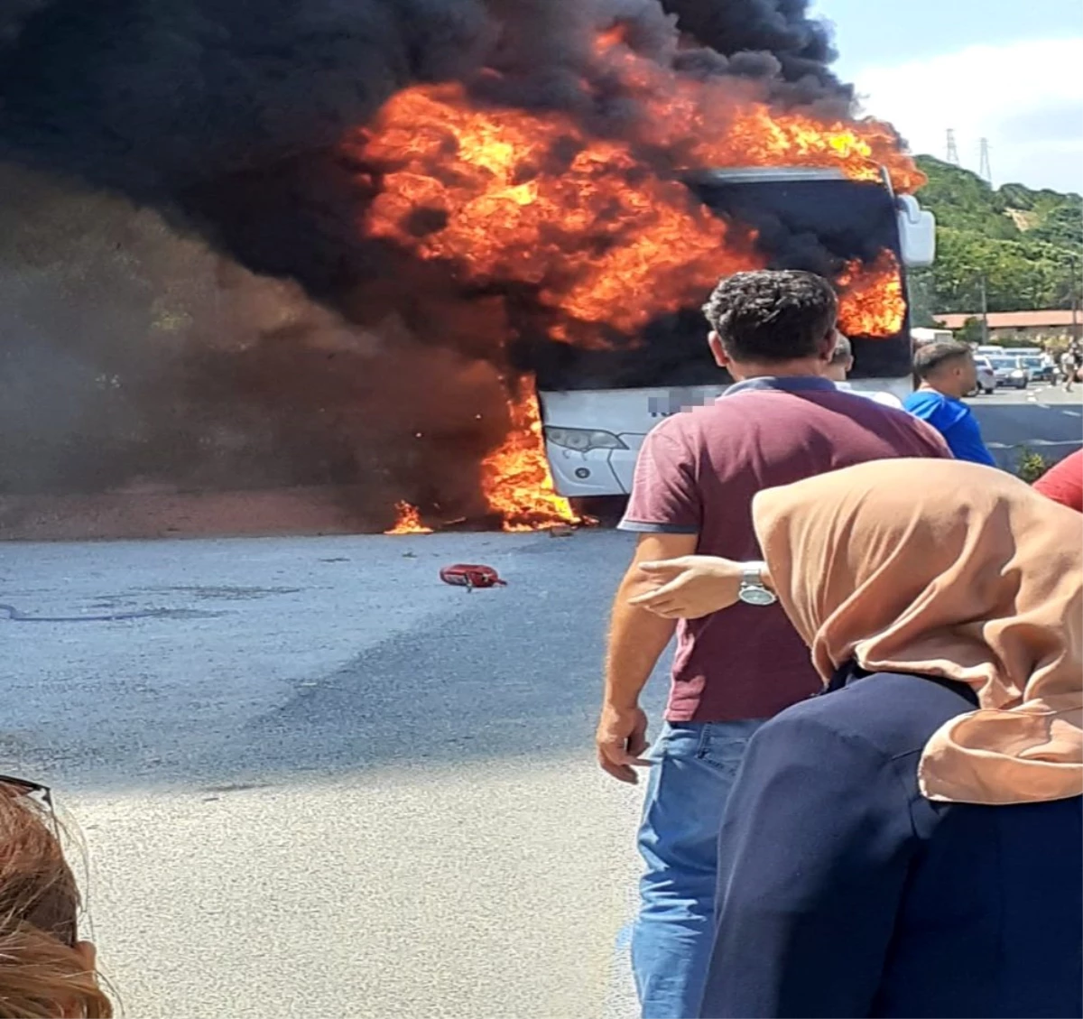 Balıkesir\'de otobüs alev alev yandı: 5 ölü