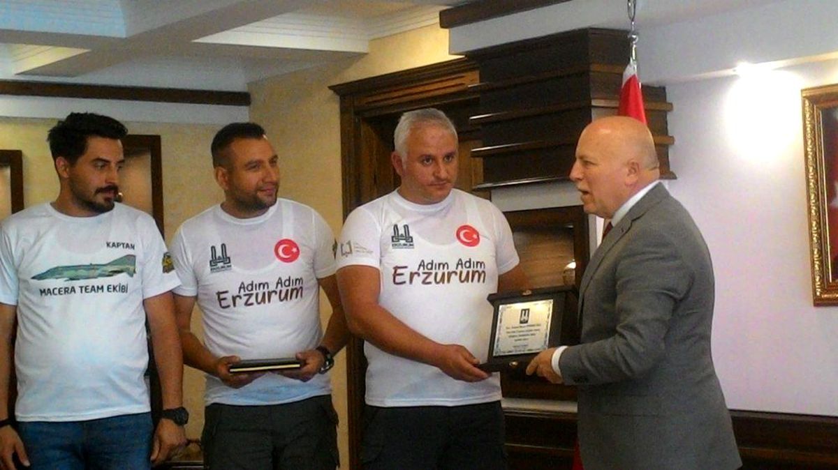 Başkan Sekmen, Macera Off Road ve Doğa Sporları Kulübü üyelerini kabul etti