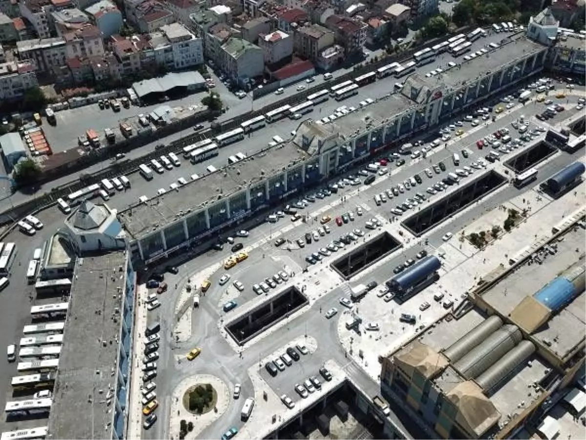 (Havadan fotoğraflarla) Otogarda bayram yoğunluğu