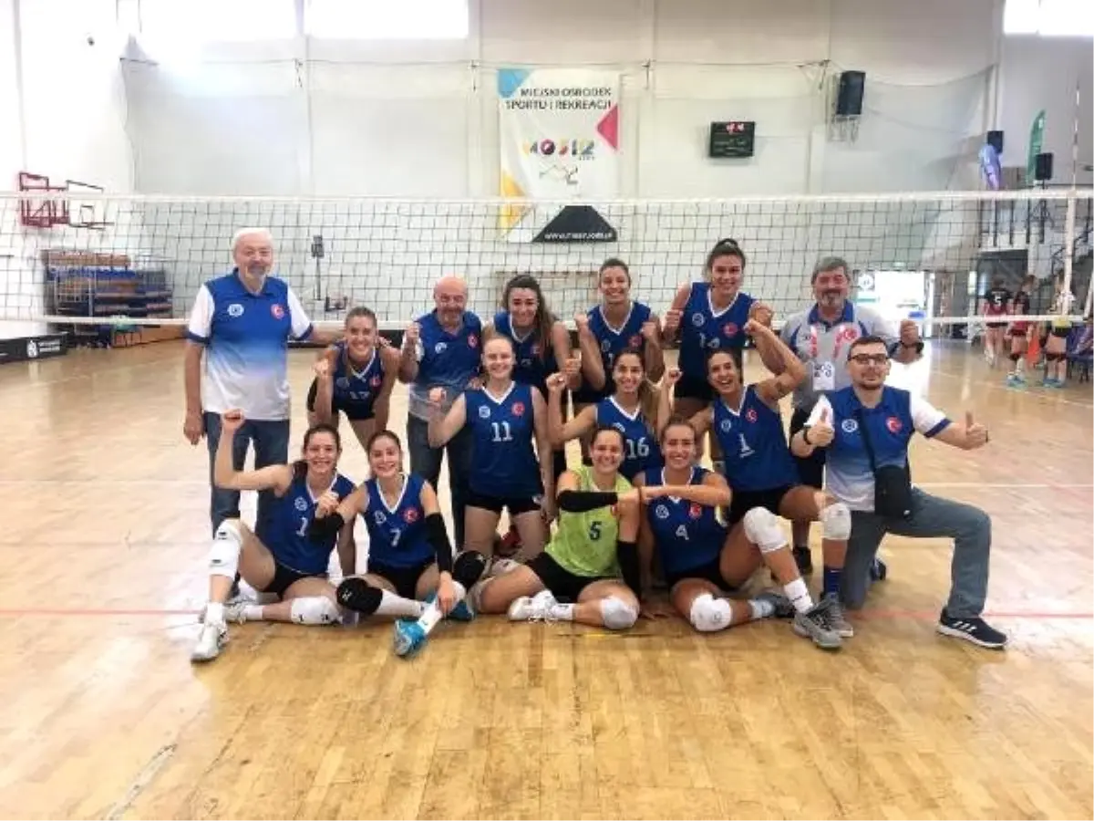 İAÜ Kadın Voleybol Takımı Avrupa 2\'ncisi oldu