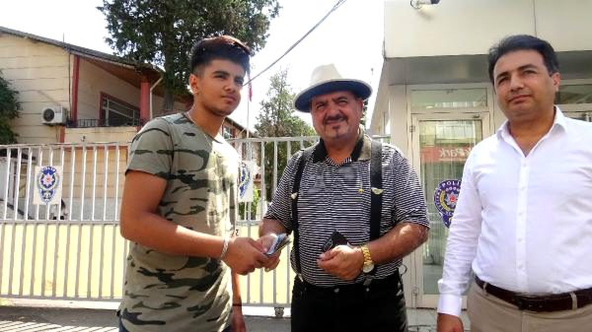 Iraklı diplomatın cüzdanı sosyal medya desteğiyle bulundu