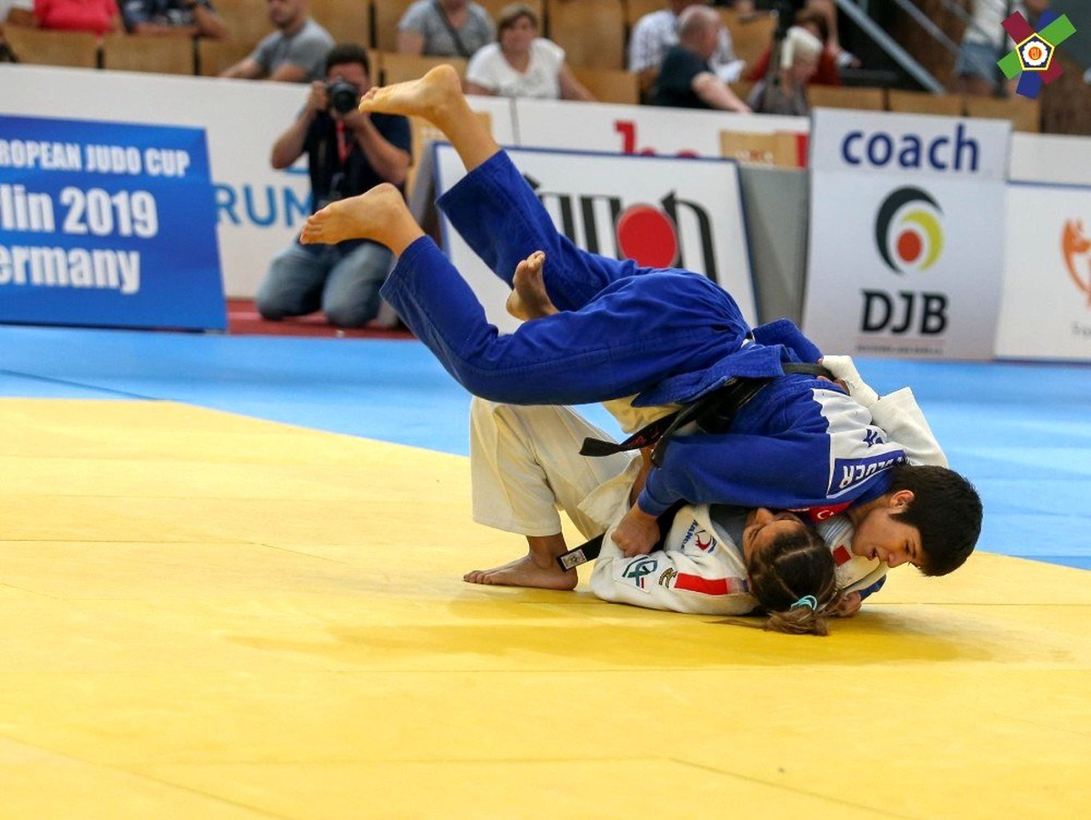 Kağıtsporlu Tuğçe, Avrupa Şampiyonu