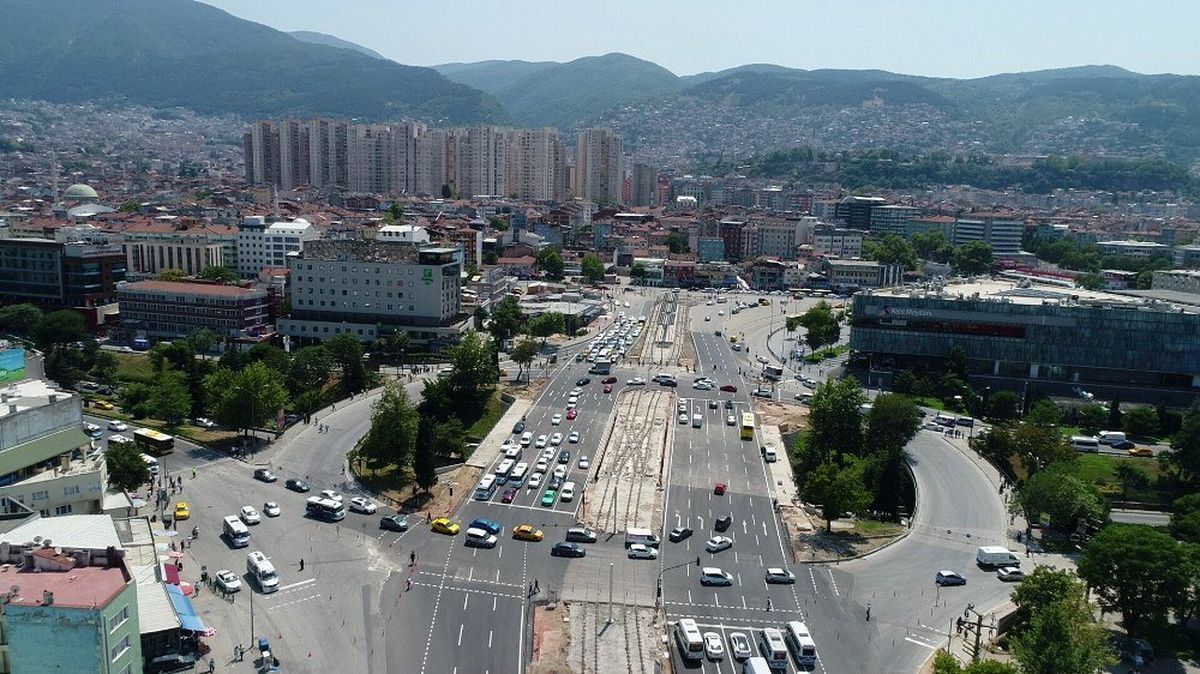 Kent Meydanı\'na akıllı kavşak