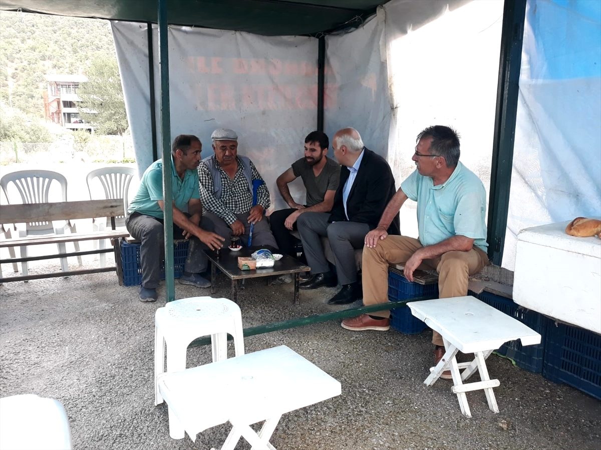 Kızılcahamam\'da kurban pazarında hareketlilik arttı