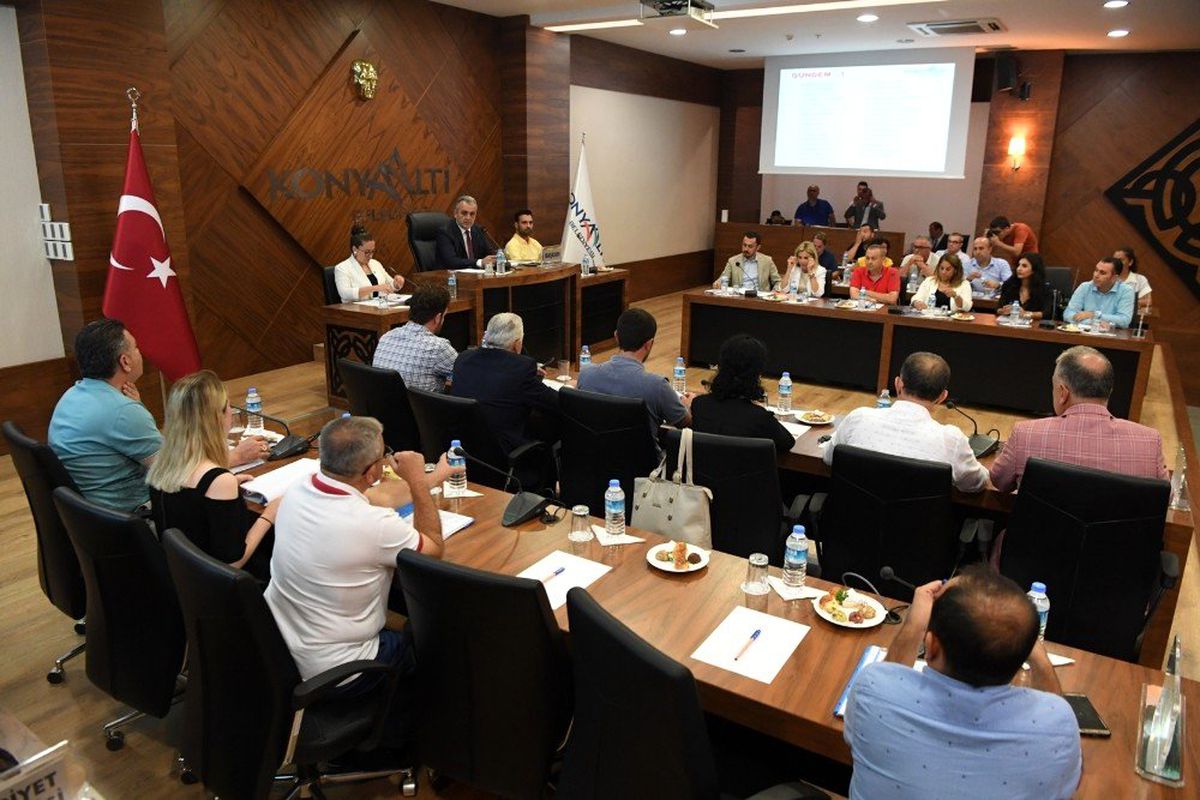 Konyaaltı Belediyesi Meclisinden önemli kararlar