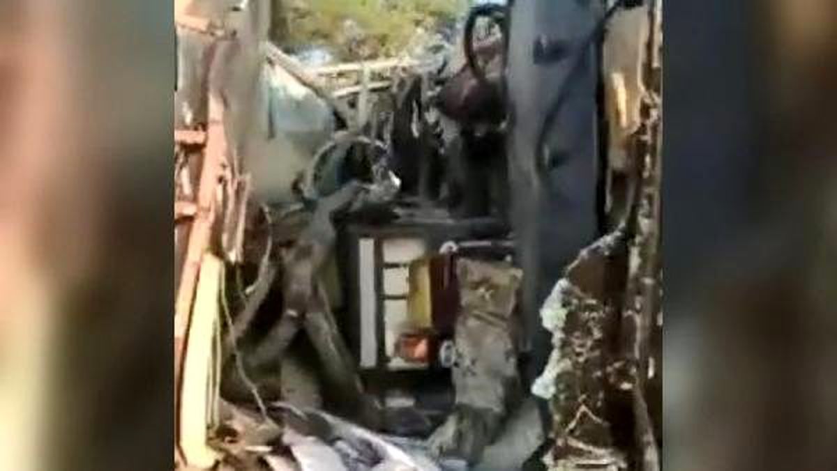 Rusya\'da yolcu otobüsü ve TIR çarpıştı: 5 ölü, 19 yaralı