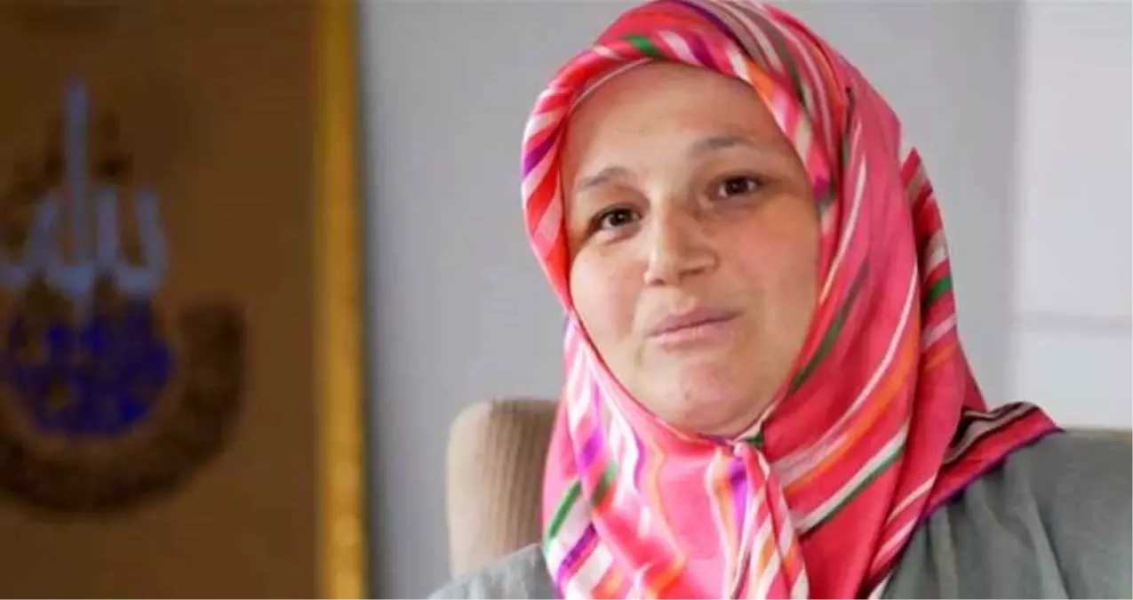 TikTok fenomeninden dikkat çeken açıklama: Başı açık insanlara kafir gözüyle bakardım