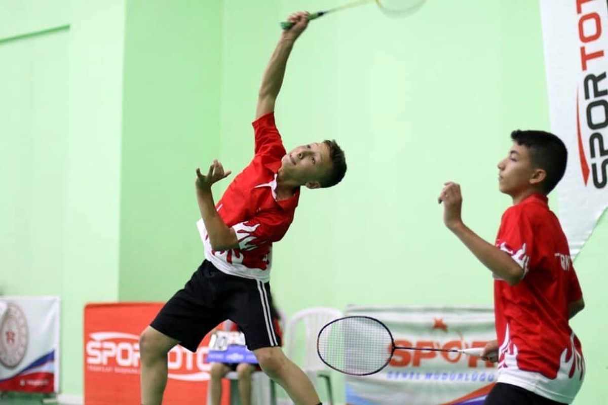 U17 OPEN Uluslararası 17 Yaş Altı Badminton Turnuvasına Kayseri\'den iki sporcu katılıyor