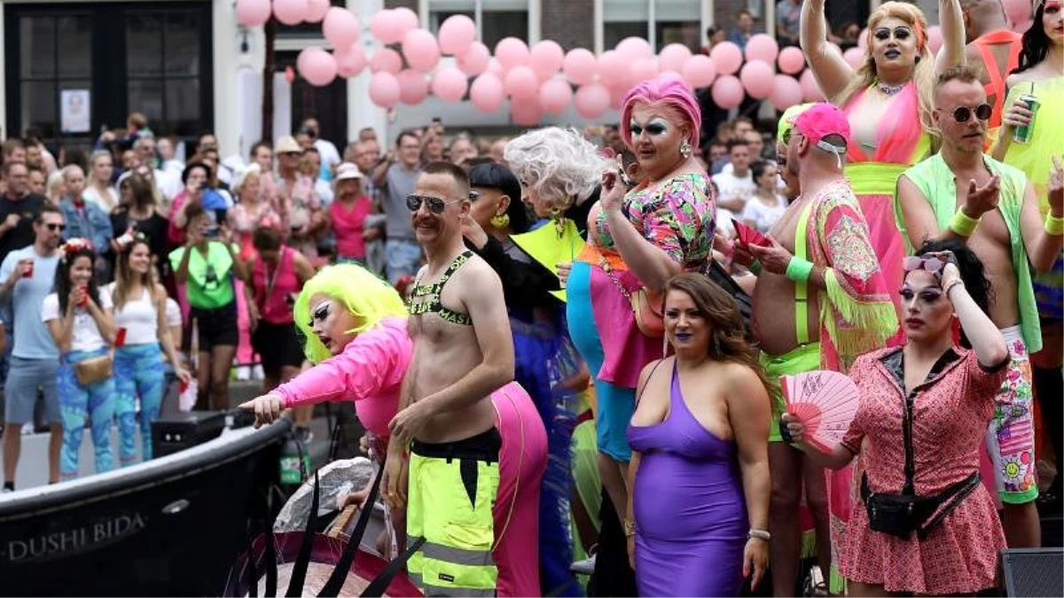 Amsterdam LGBT+ Onur Haftası\'nın bu yılki teması: \'Geçmişi hatırla, geleceği inşa et\'