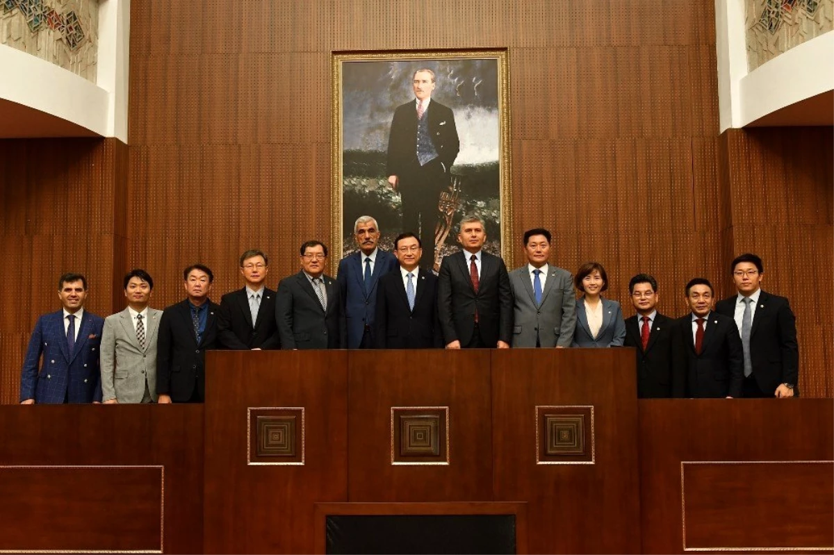 Ankara\'nın kardeş şehri Seul\'un belediye meclis üyeleri, büyükşehir belediyesini ziyaret etti