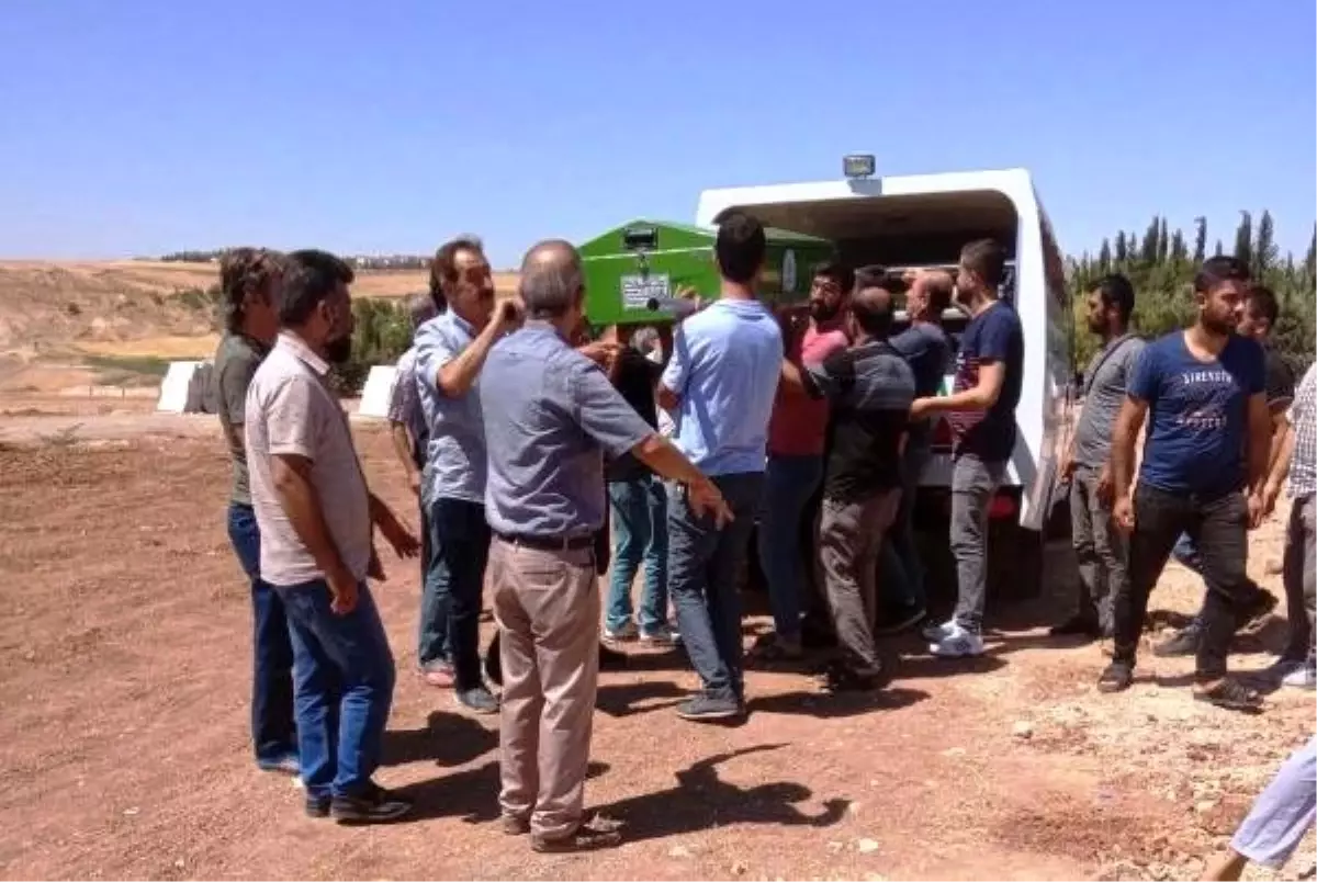 Doğum gününde kaybolduktan sonra ölü bulunan Hüseyin toprağa verildi