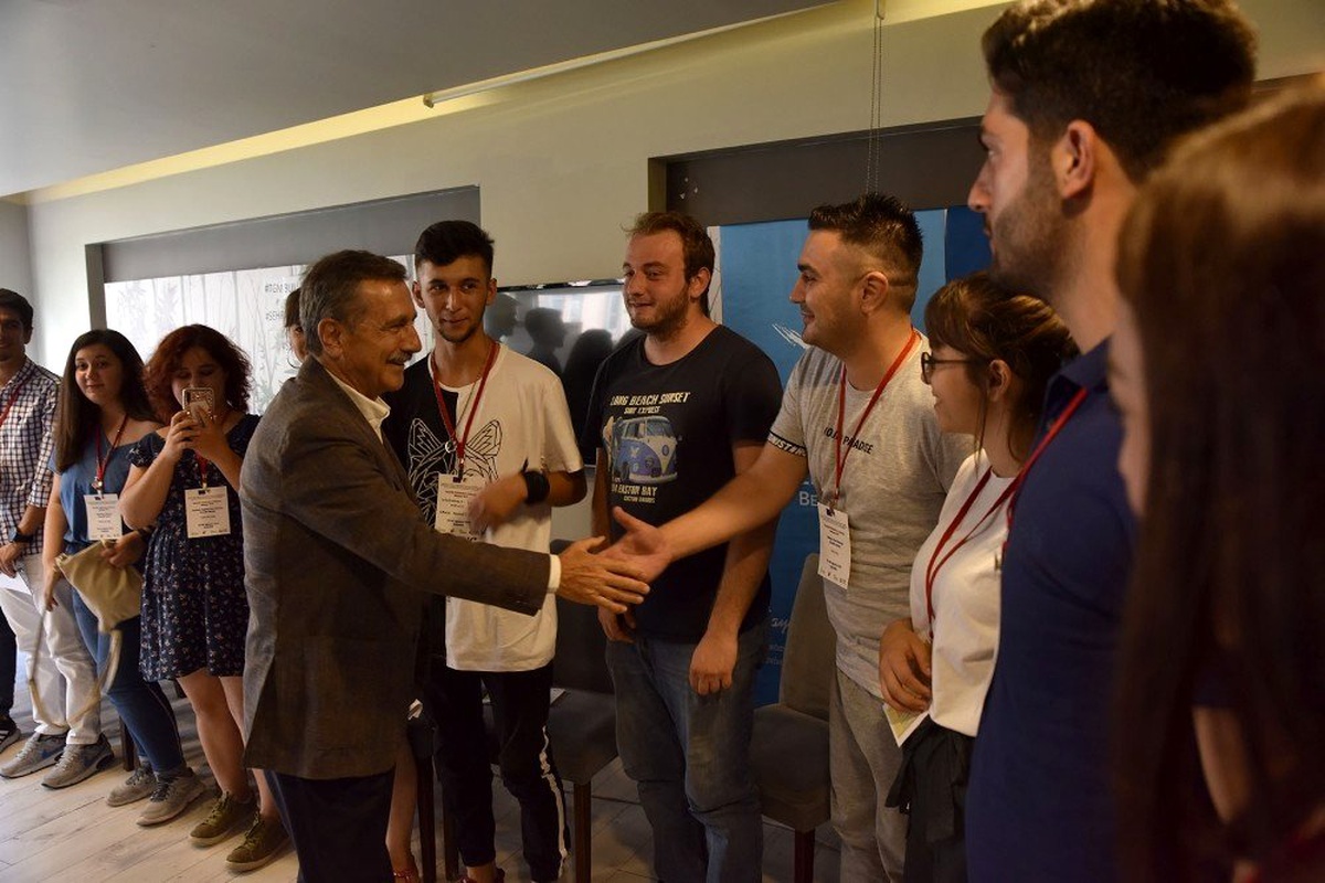 Gençlik Politikaları Tepebaşı\'nda konuşuluyor