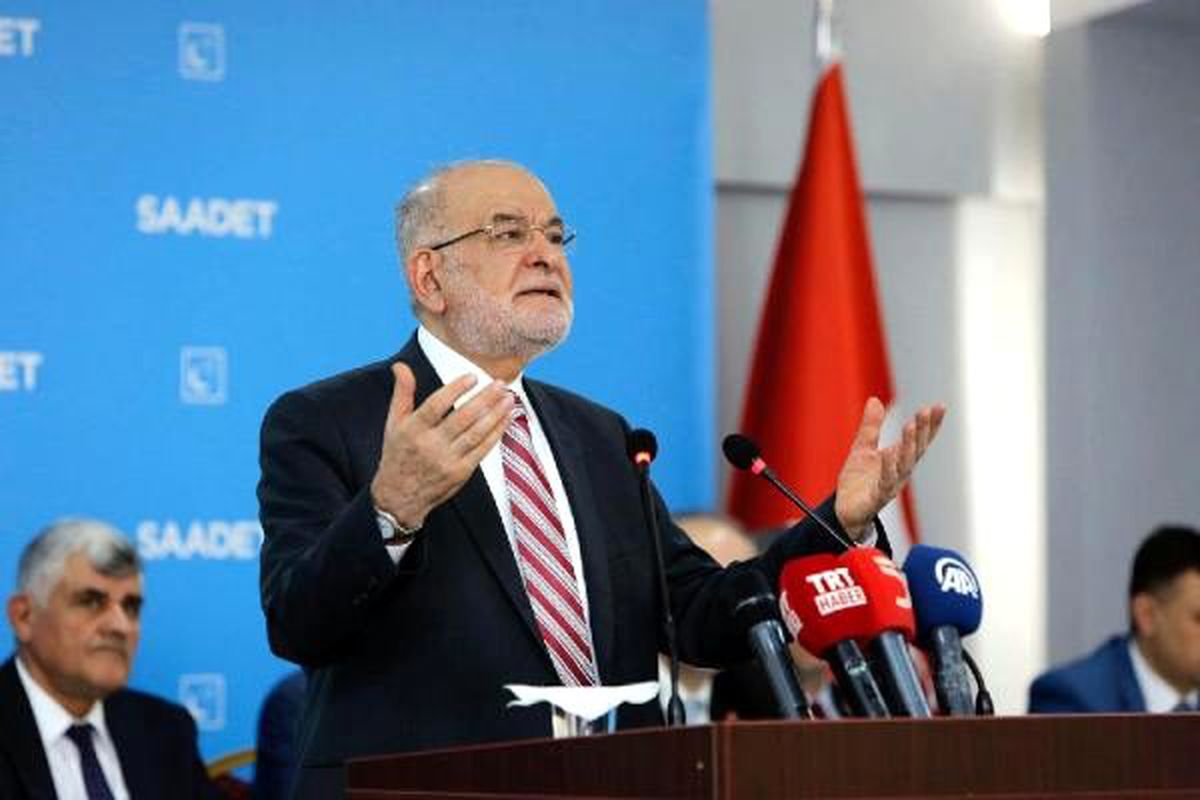 Karamollaoğlu: Suriyelileri zorla ülkelerine gönderemeyiz