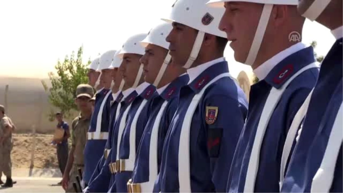 Mardin\'de şehit asker için tören