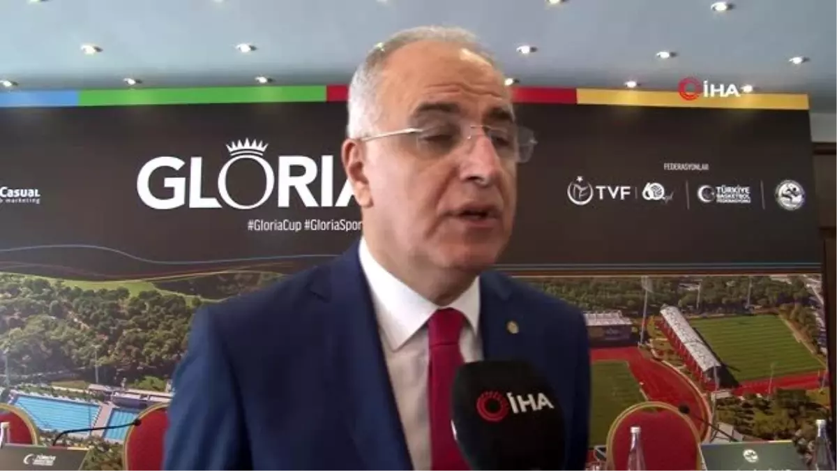 (Özel haber) Mehmet Akif Üstündağ: "Türk voleybolunun geleceği çok parlak"