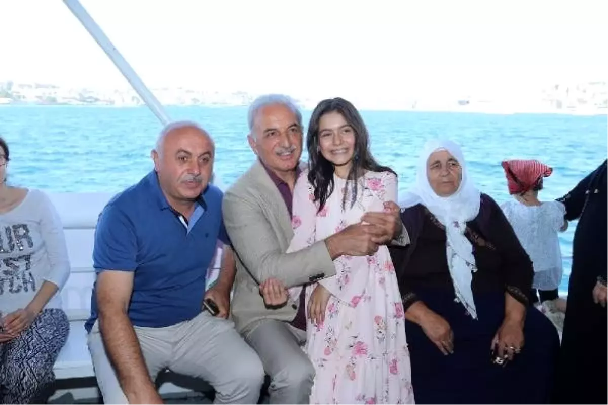 Ümraniyeliler \'Boğaz\'da İstanbul tarihine yolculuk yaptı