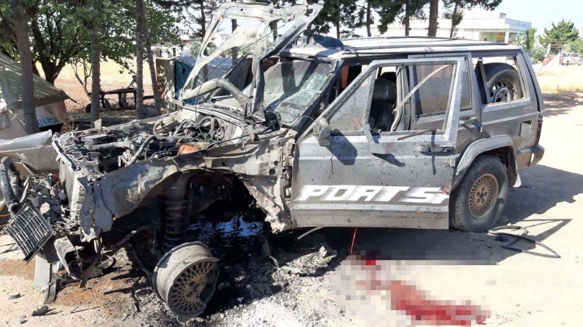 Azez\'de bombalı araçla saldırı: 1 ölü, 2 yaralı
