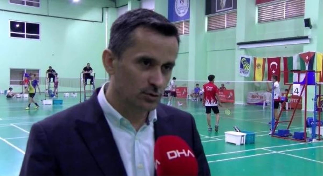 Badminton Federasyonu Başkanı Özmekik: Altyapıda Avrupa\'da ilk 10\'dayız