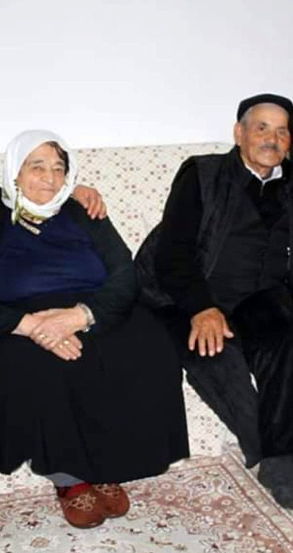 Eşini vurduktan sonra intihara kalkıştı