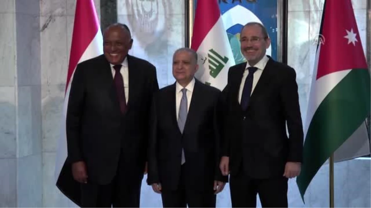 Irak Dışişleri Bakanı: Hürmüz Boğazı\'nda ticaret herkese açık olmalı
