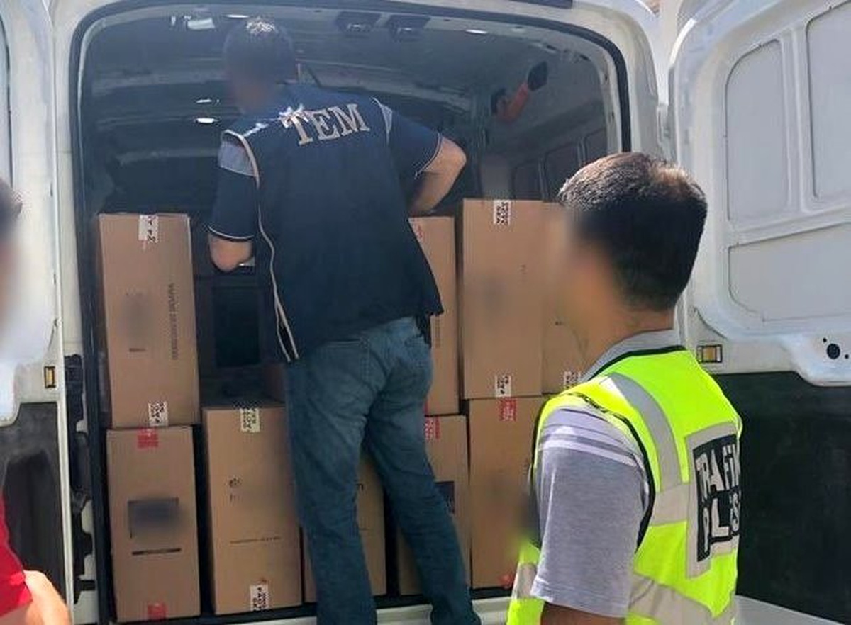 Mardin\'de uyuşturucu tacirleri ve kaçakçılara ağır darbe