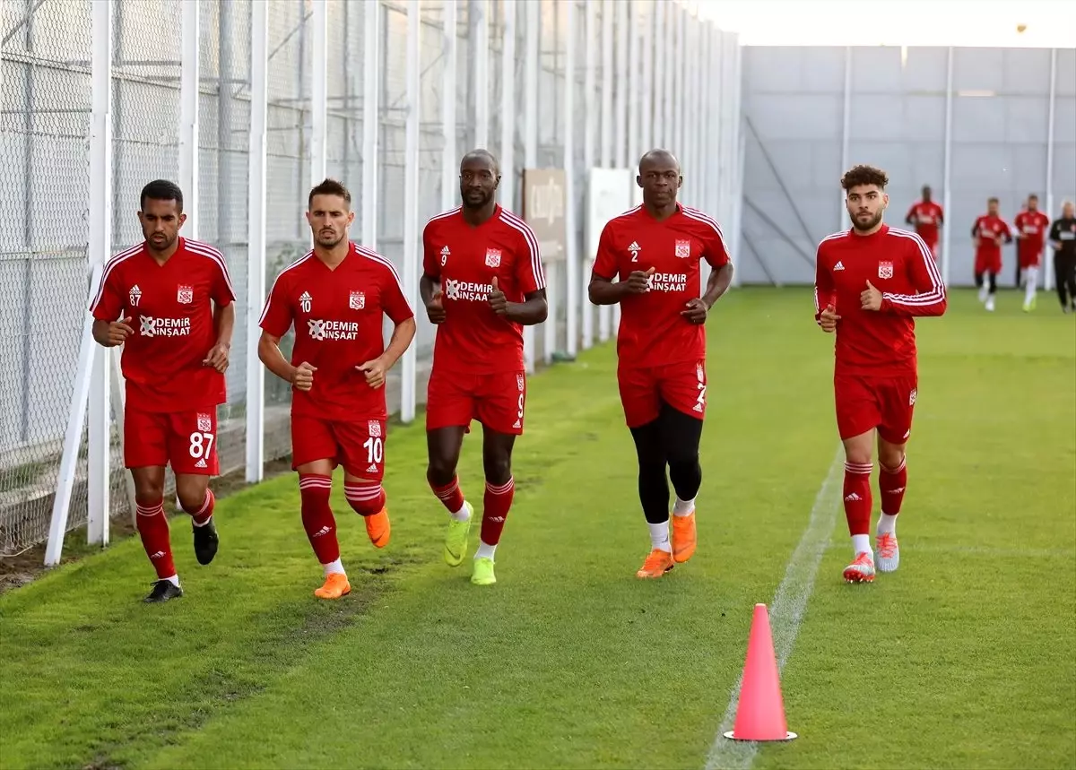 Sivasspor\'da sezon hazırlıkları