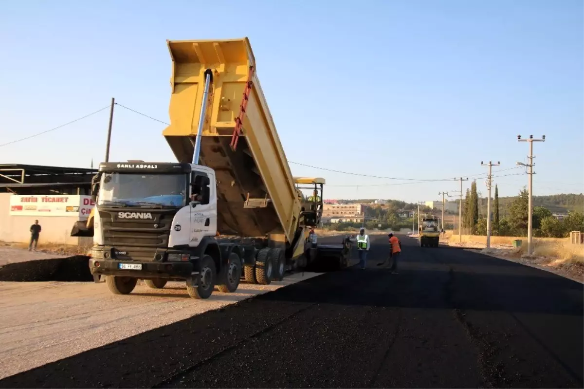 Büyükşehir, Şanlıurfa\'ya yeni bulvarlar kazandırıyor