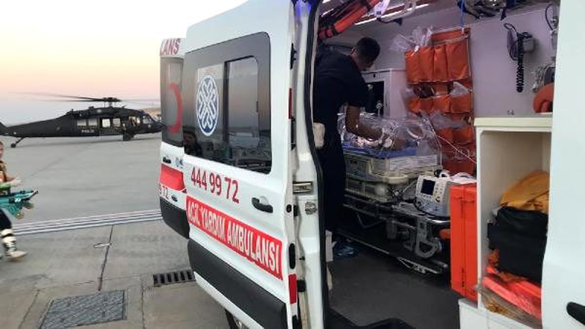 Esra bebeğe, helikopterle sevk