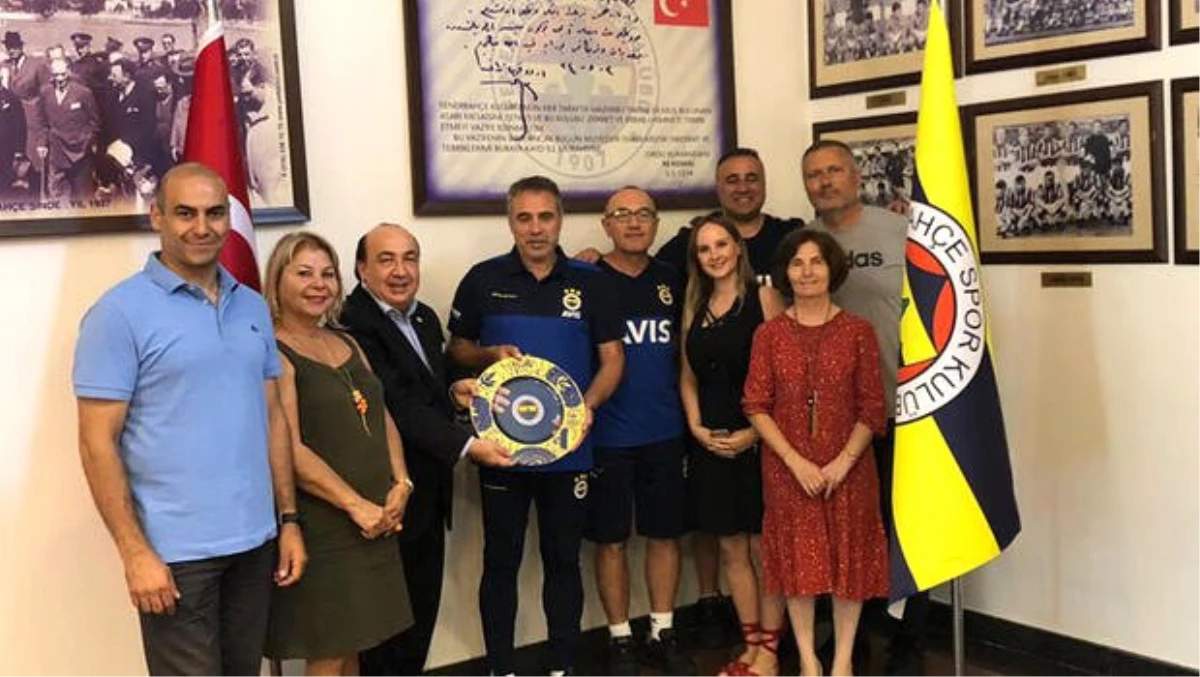 Fenerbahçe Üniversitesinden Ersun Yanal\'a ziyaret