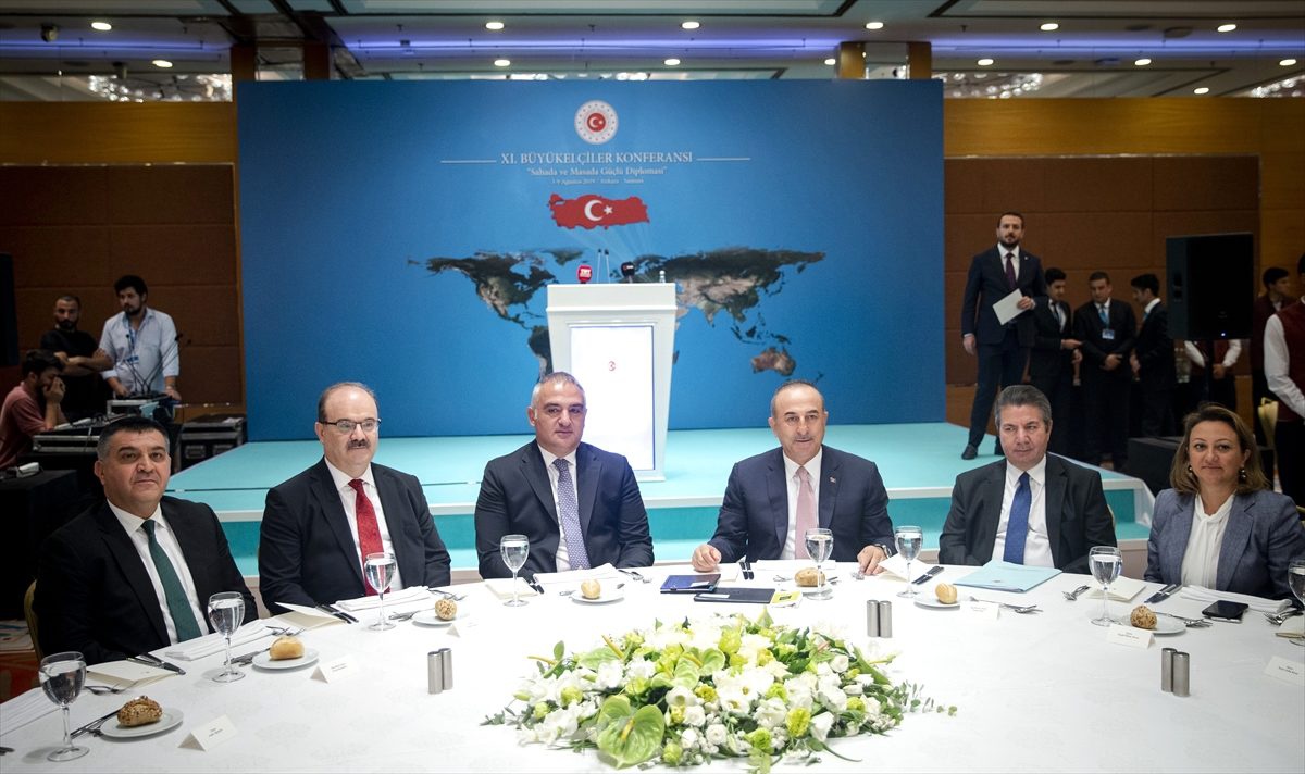 İzinsiz yolcu taşıyan 422 araç trafikten men edildi