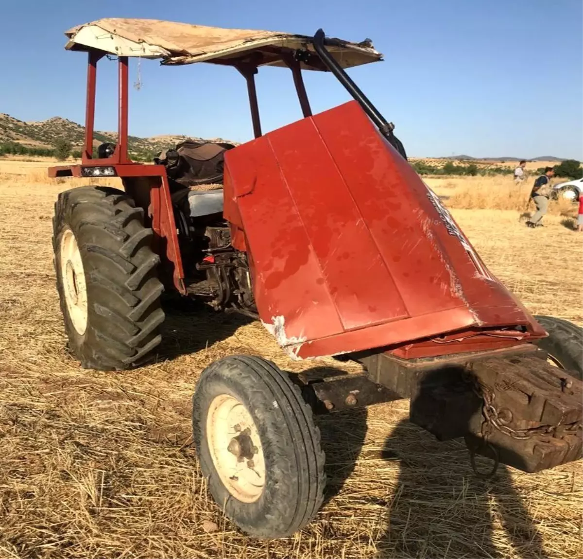 Kontrolden çıkan traktör takla attı: 6 ağır yaralı