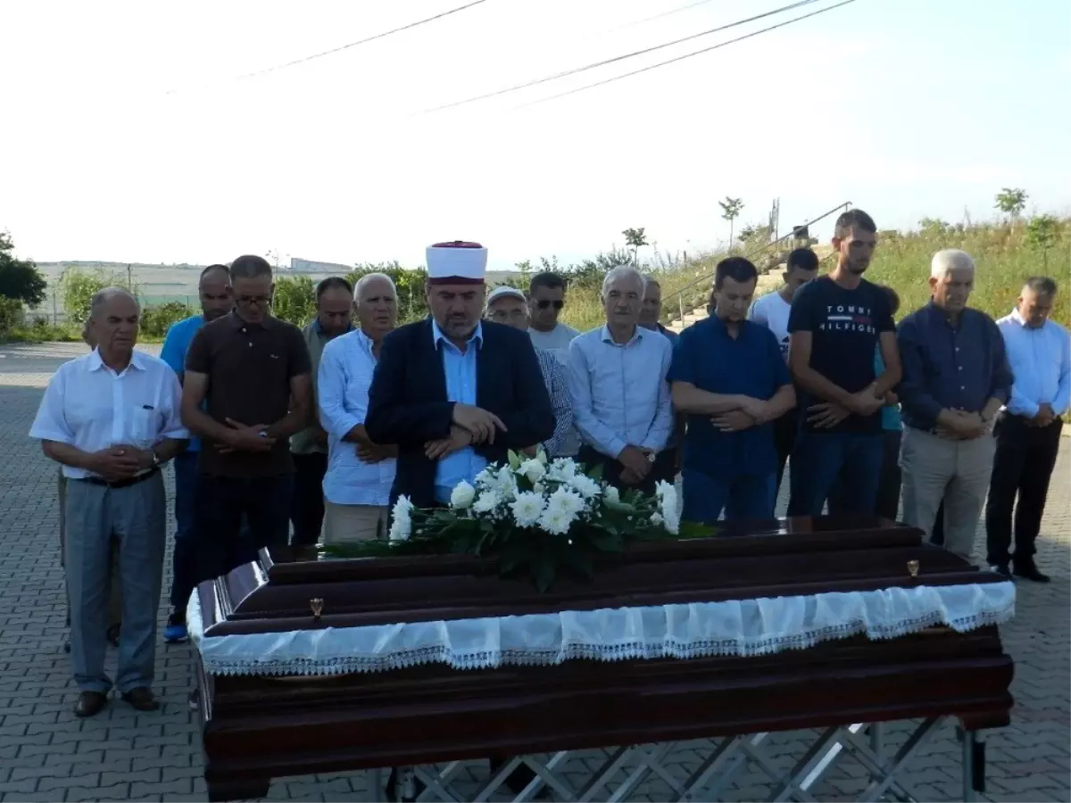 Kosova savaşını dünyaya duyuran gazeteci Rushiti, toprağa verildi
