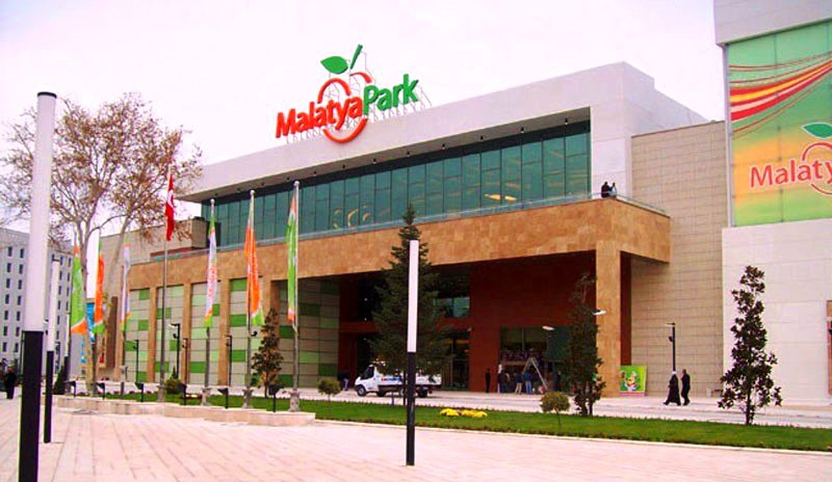 Malatya Park\'ta Bayram alışverişinin keyfi uzadı