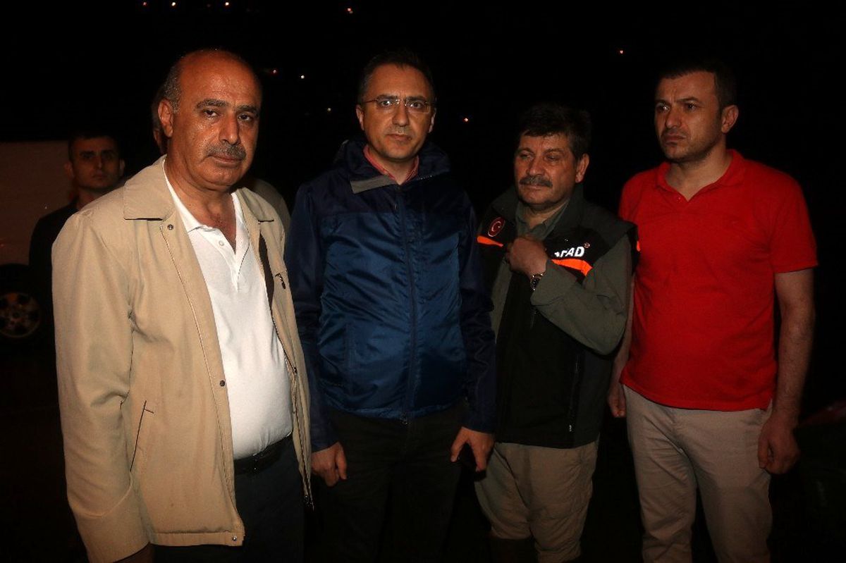 Rize Vali Yardımcısı Ahmet Dalkıran: "Son 3 saatte metrekareye 120 kilogram yağış düştü"
