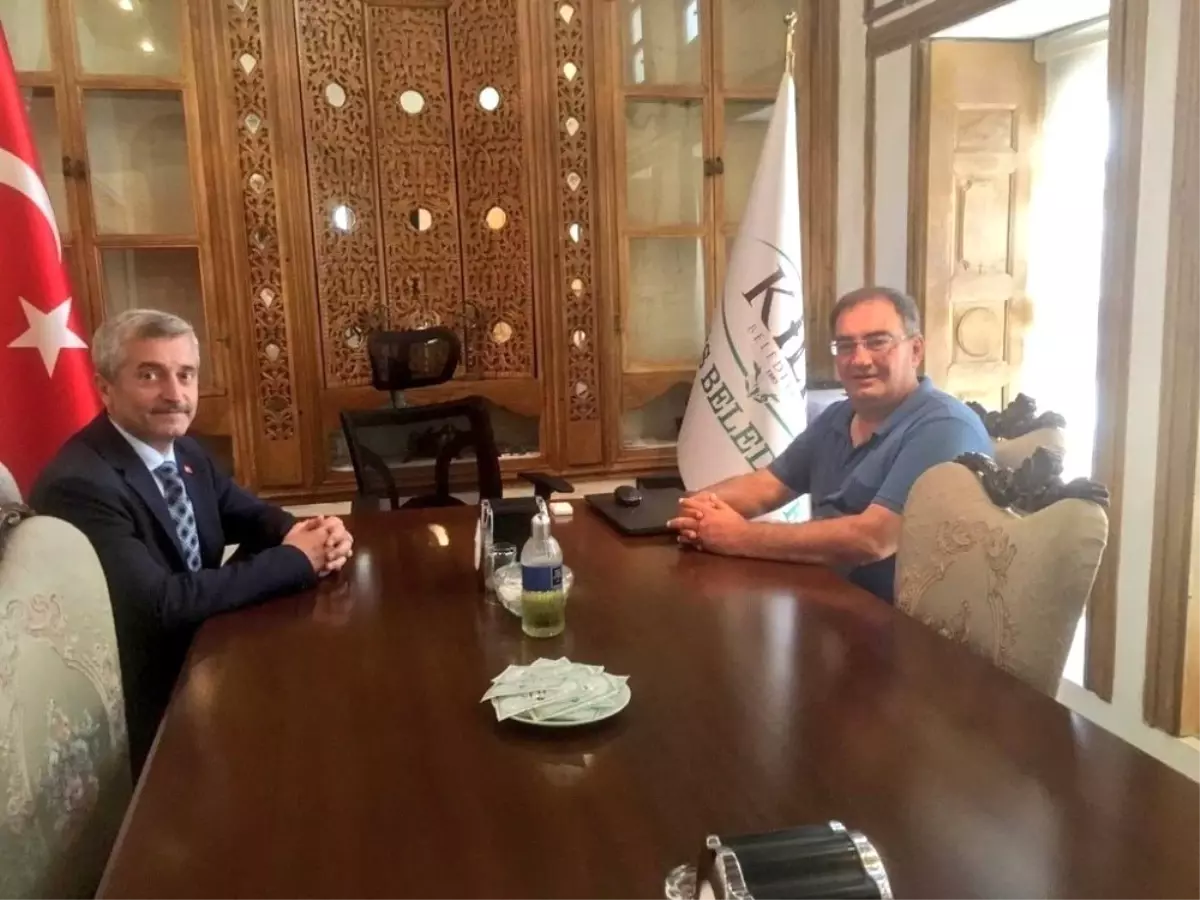 Şahinbey Belediye Başkanı Mehmet Tahmazoğlu\'ndan Kilis ziyaretleri