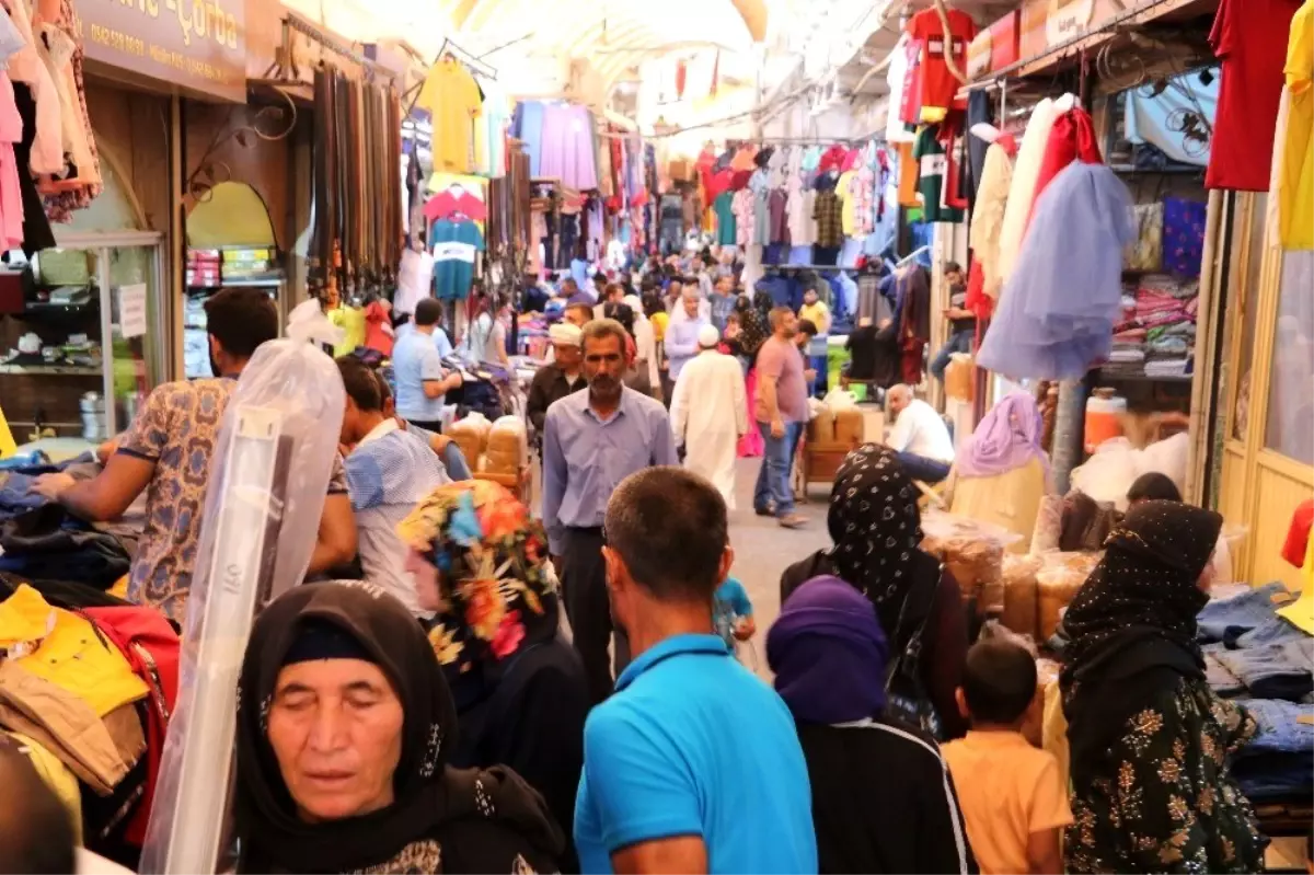 Şanlıurfa\'da bayram yoğunluğu yaşanıyor