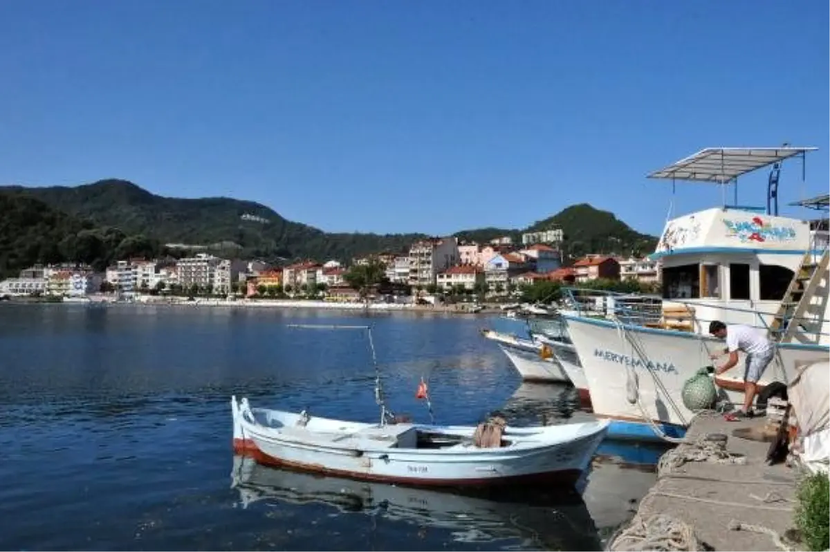 6 bin 600 nüfuslu Amasra, bayramda 150 bin turisti ağırlayacak