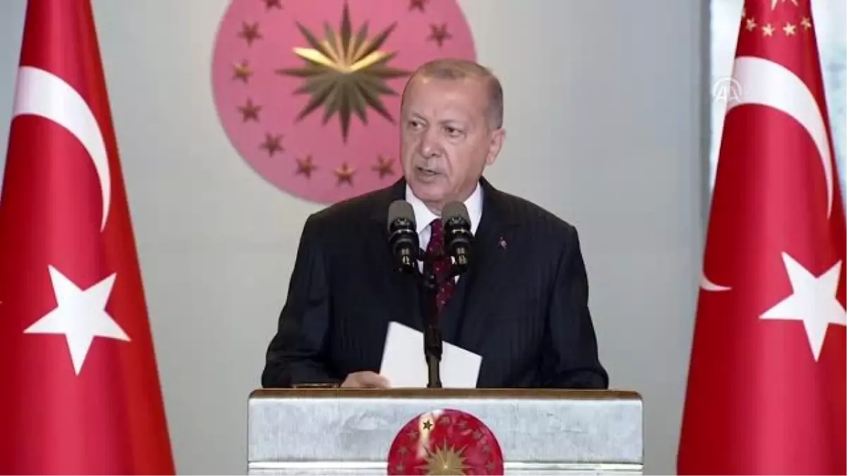 Cumhurbaşkanı Erdoğan: "Teröristi rengine, ideolojisine, etnik kimliğine göre ayırma yanlışından...