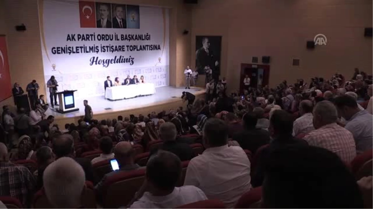 "Demokrasiye hep beraber sahip olmamız lazım"