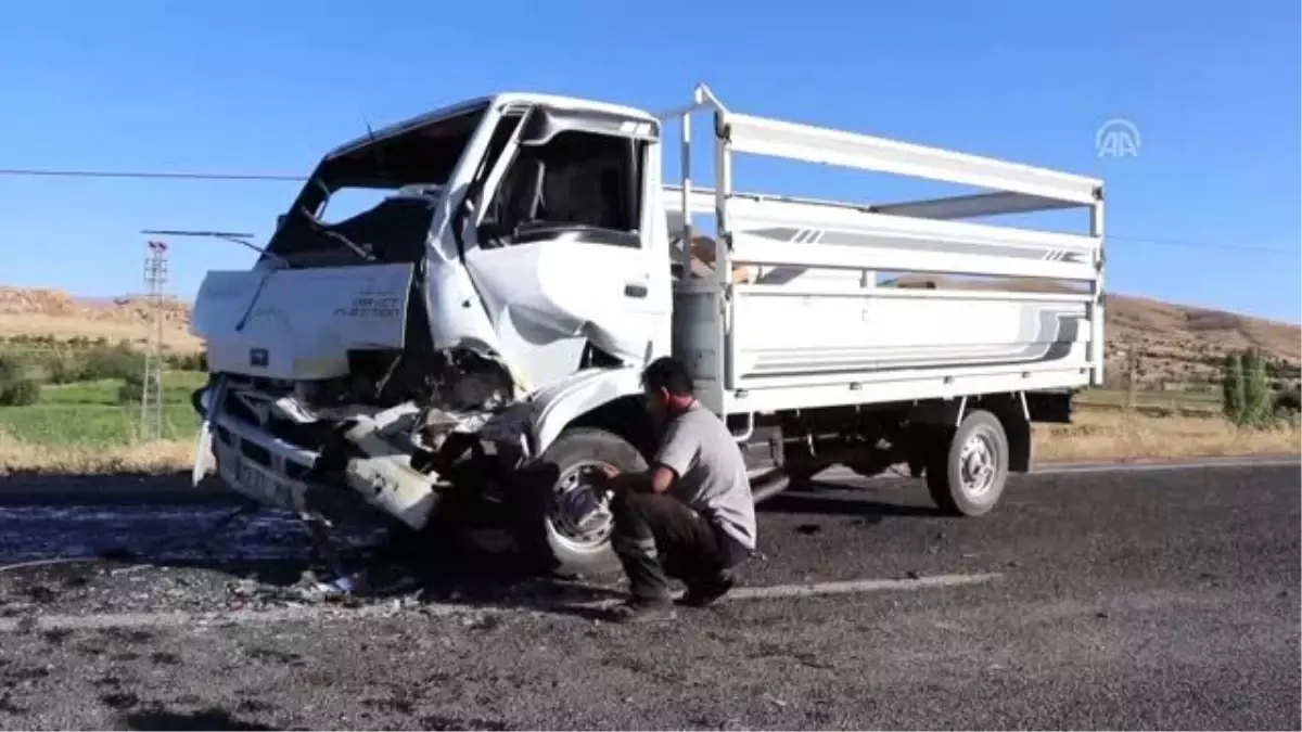 Elazığ\'da trafik kazası: 6 yaralı