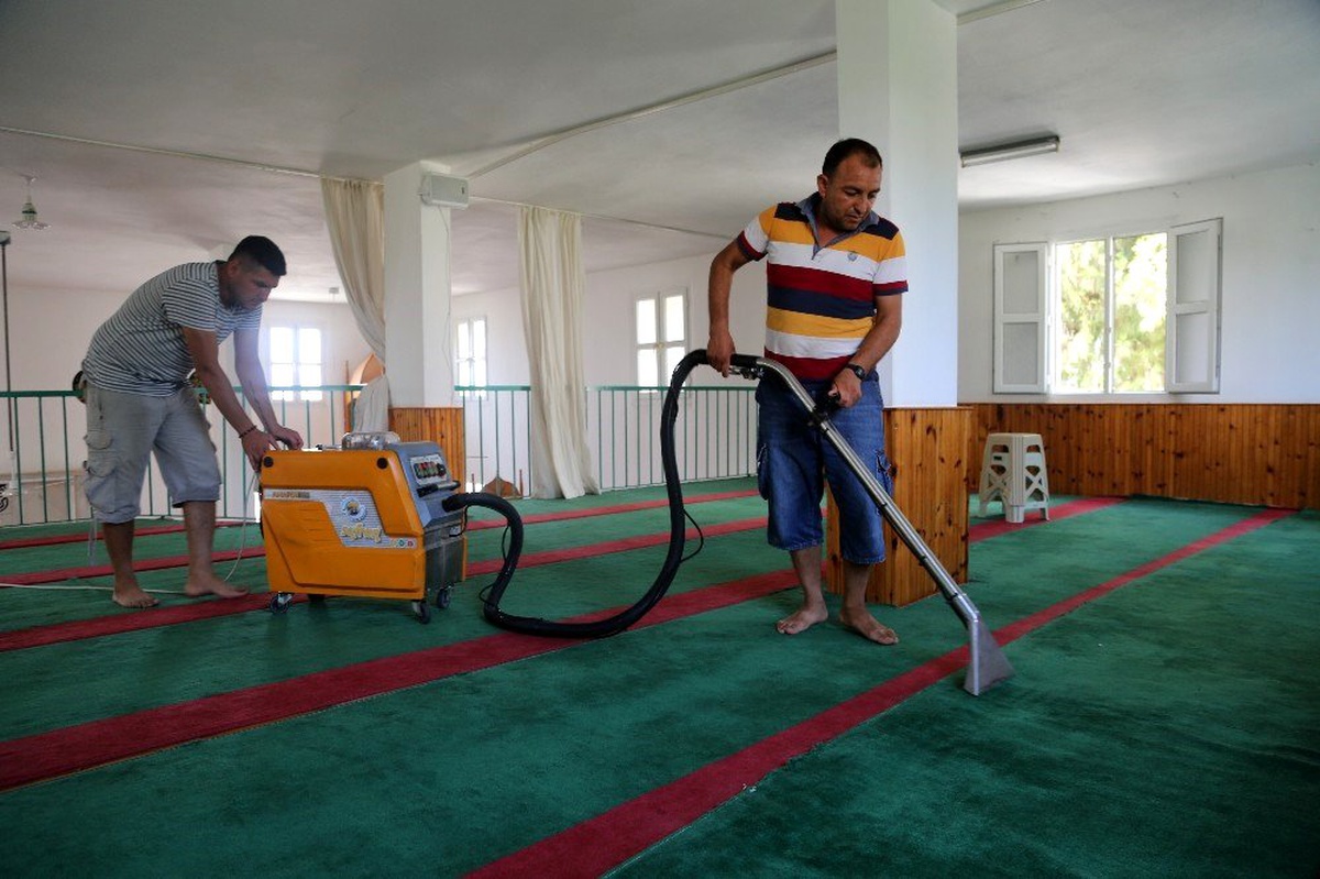 Erdemli\'de bayram hazırlıkları sürüyor