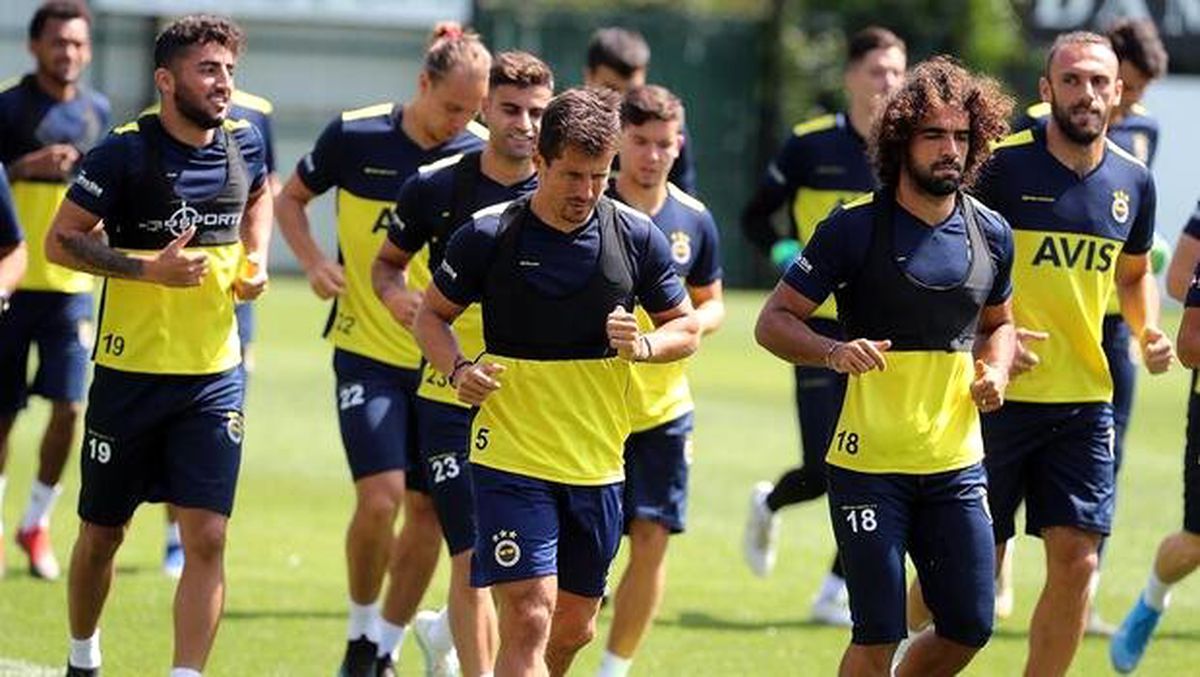 Fenerbahçe\'de yeni sezon hazırlıkları devam ediyor