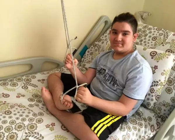 Kas hastası Enes’in tek isteği, kaldırma lifti Son Dakika