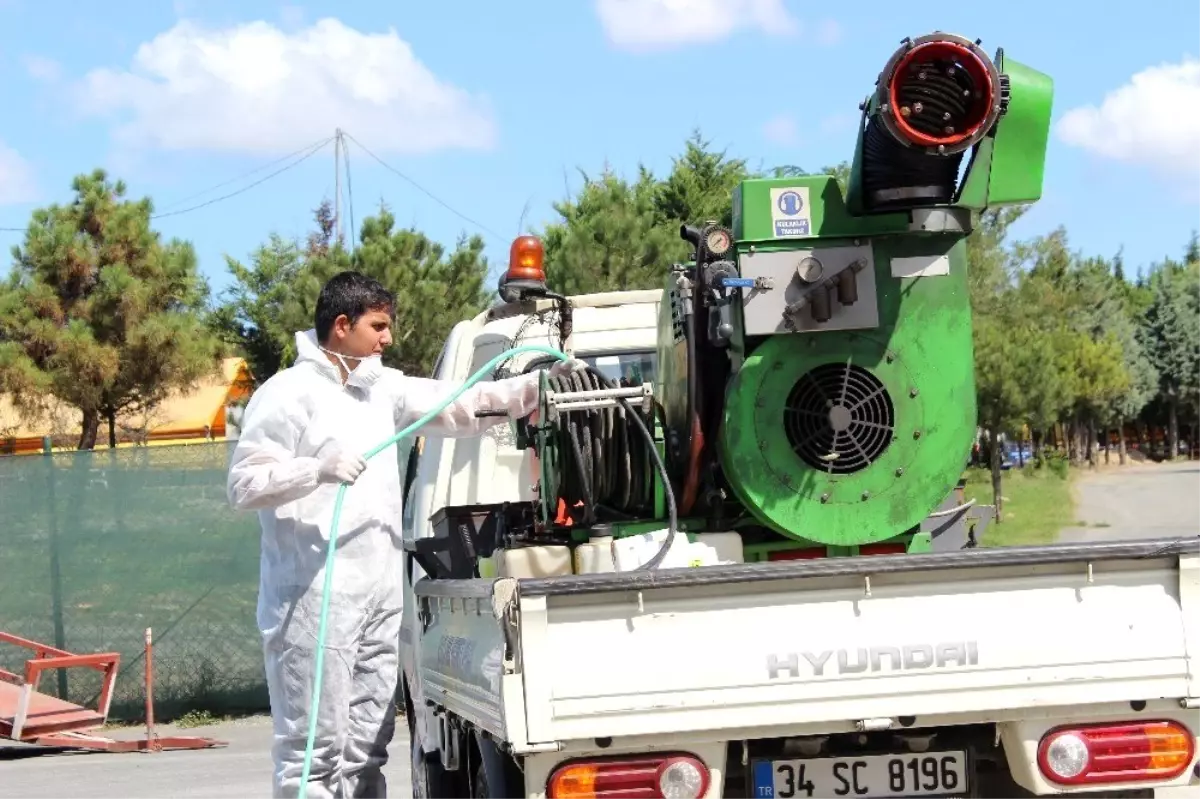 Kurban satış yerlerinde ilaçlama seferberliği