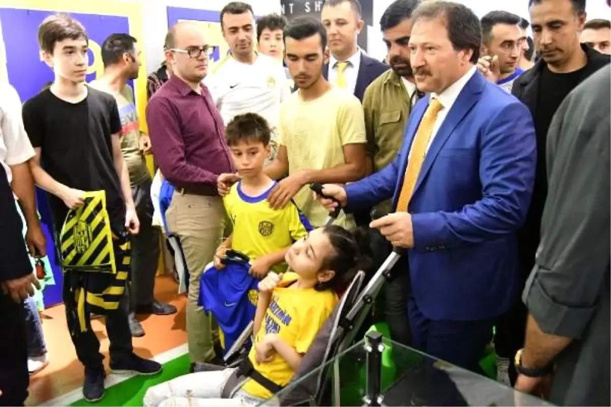 MKE Ankaragücü Store açıldı